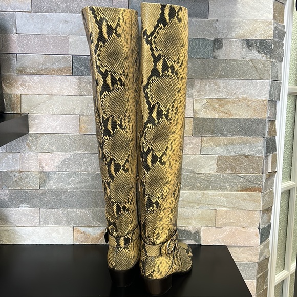 JIMMY CHOO Beca 45mm Snake-Print Boot - Picture 10 of 17